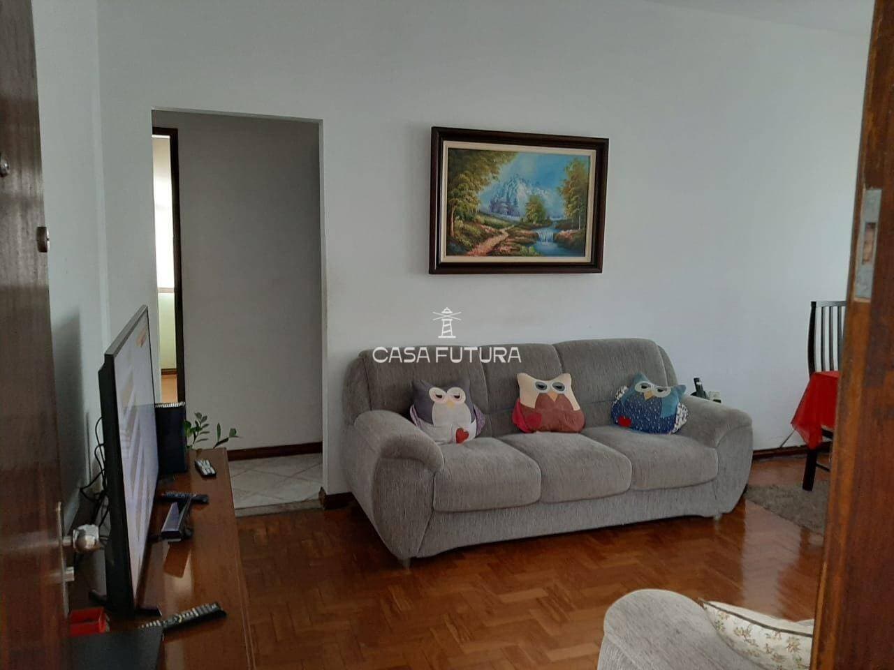 Apartamento com 4 quartos, 112 m² - foto 2
