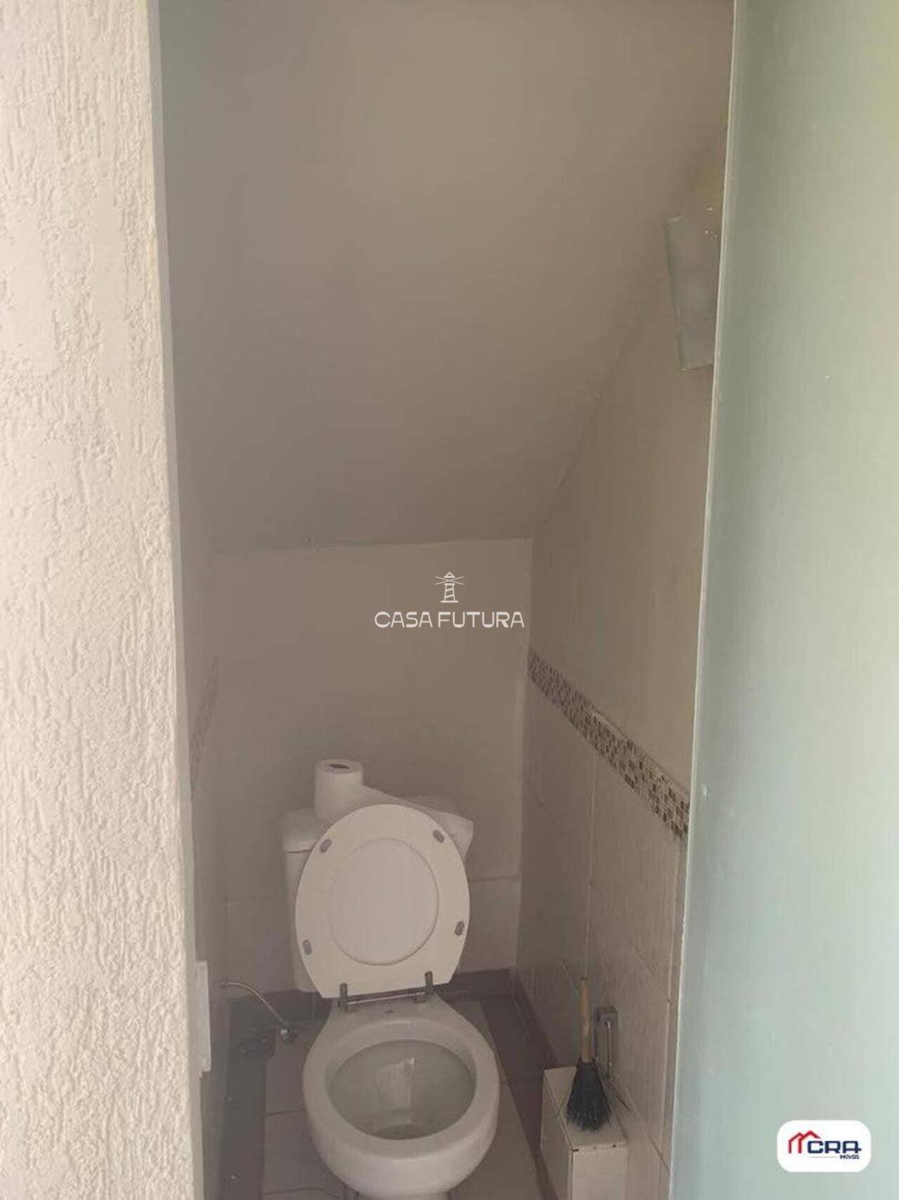 Casa com 3 quartos, 300 m² - foto 7