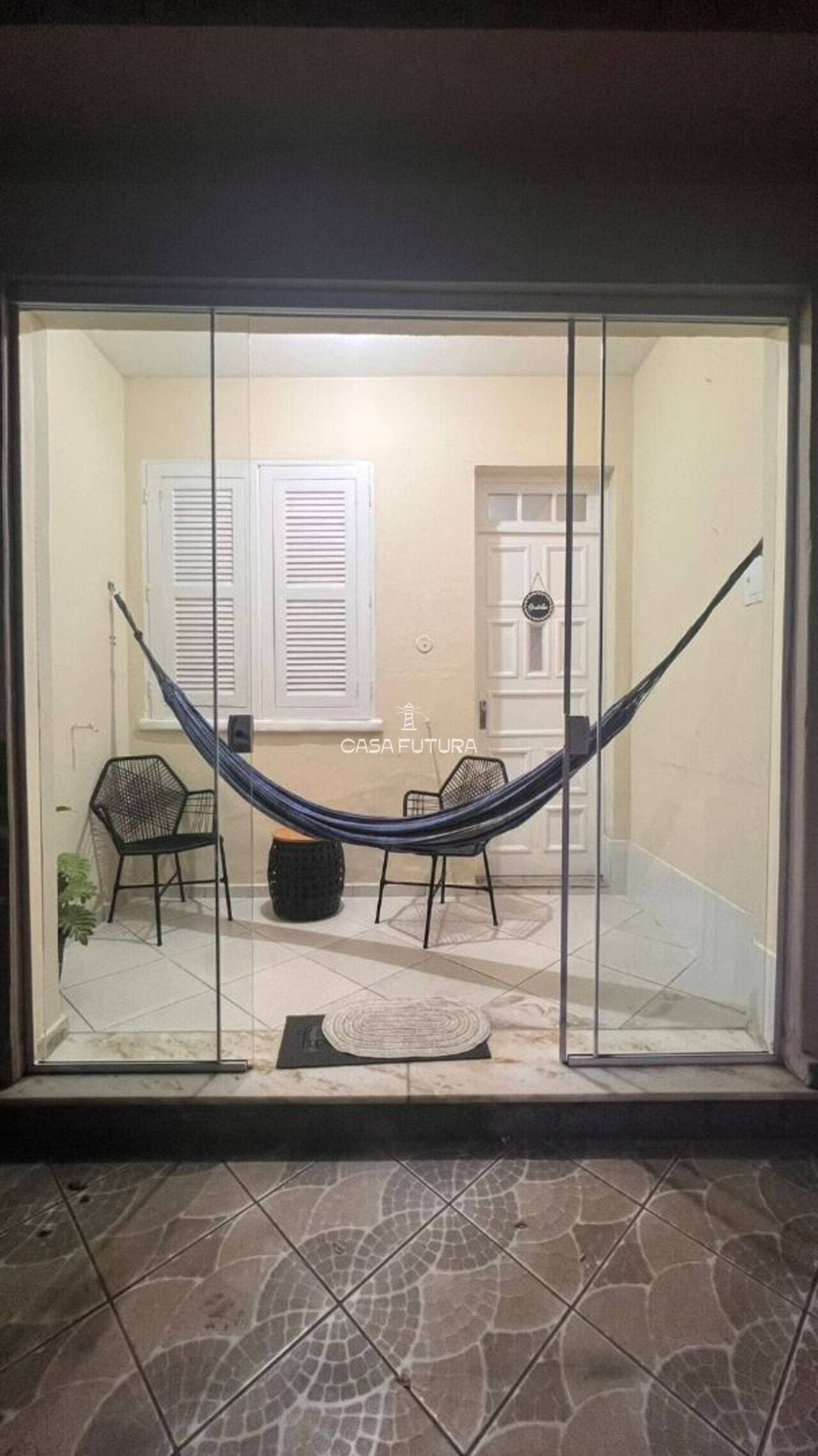 Casa com 3 quartos, 67 m²