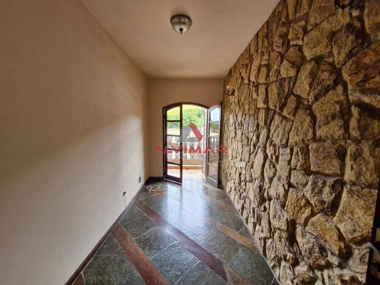 Apartamento com 3 quartos, 163 m² - foto 4