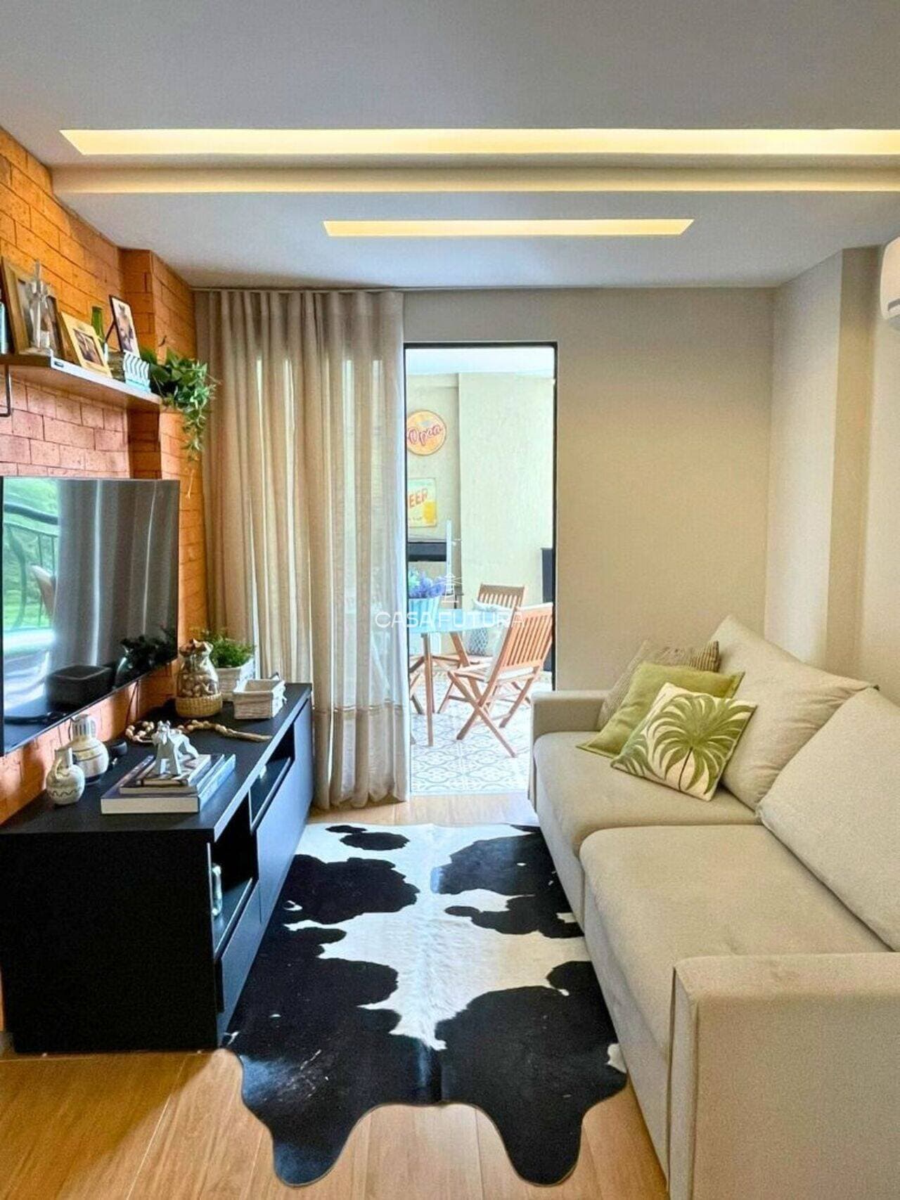 Apartamento com 2 quartos, 108 m² - foto 2