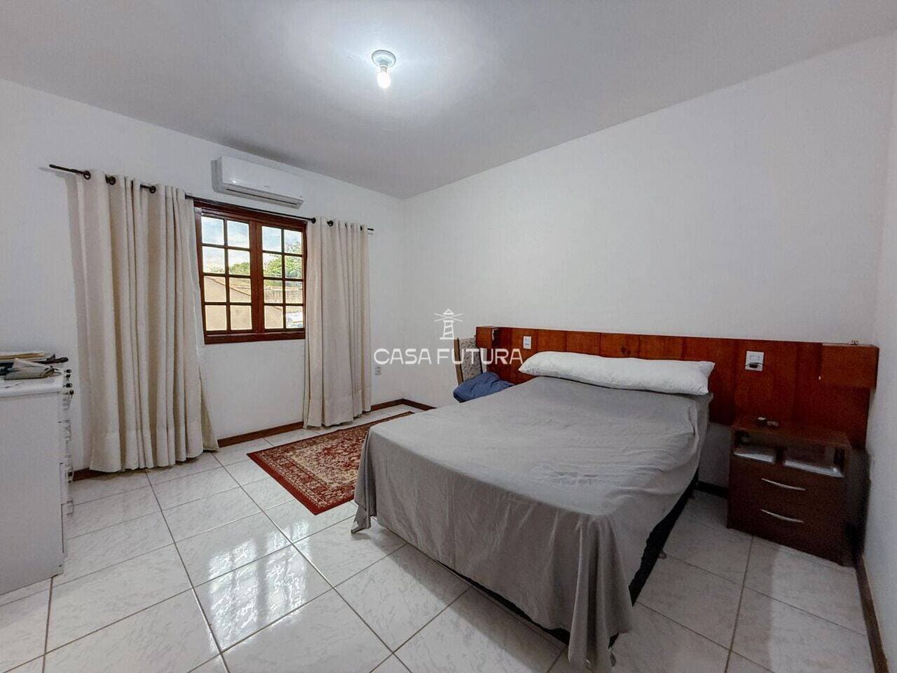 Casa com 5 quartos, 162 m² - foto 9