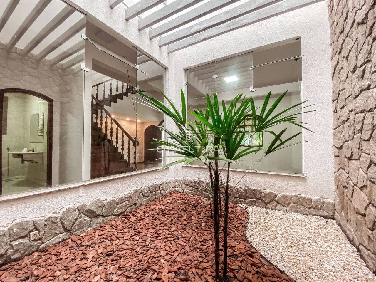 Casa com 4 quartos, 190 m² - foto 4