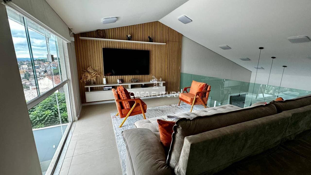 Casa com 3 quartos, 500 m²