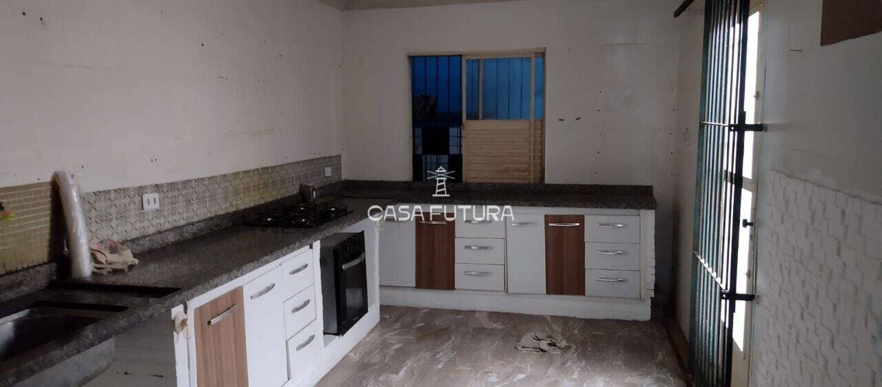 Casa com 2 quartos, 120 m² - foto 2