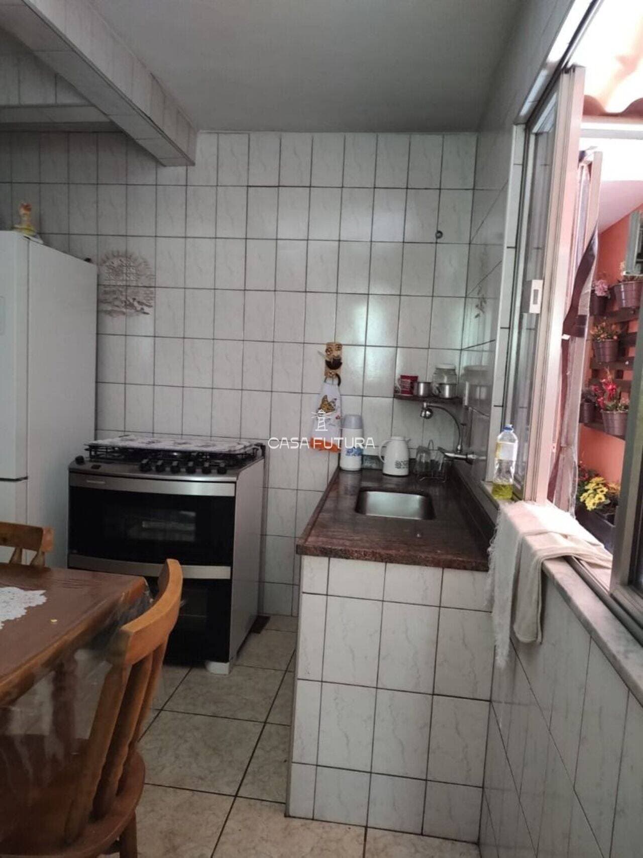 Casa com 2 quartos, 112 m² - foto 6