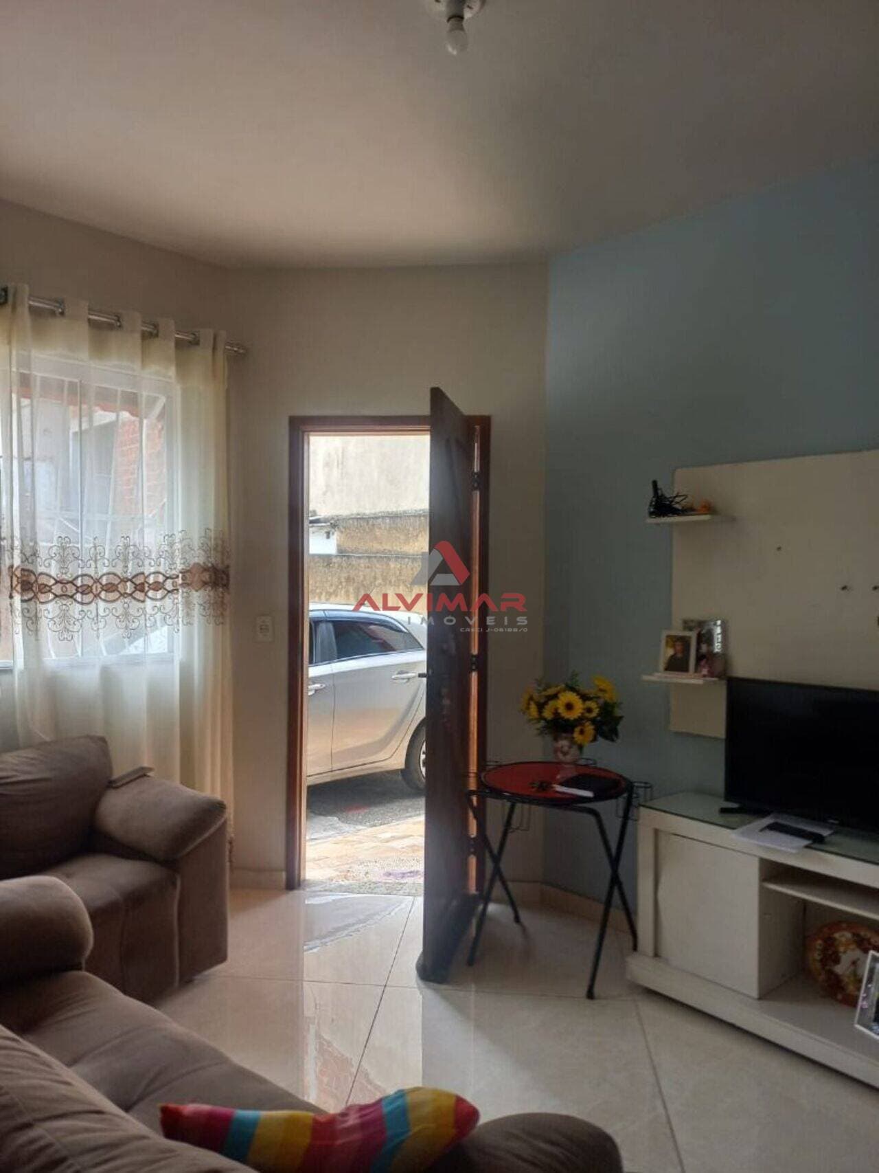 Casa com 2 quartos, 110 m² - foto 3