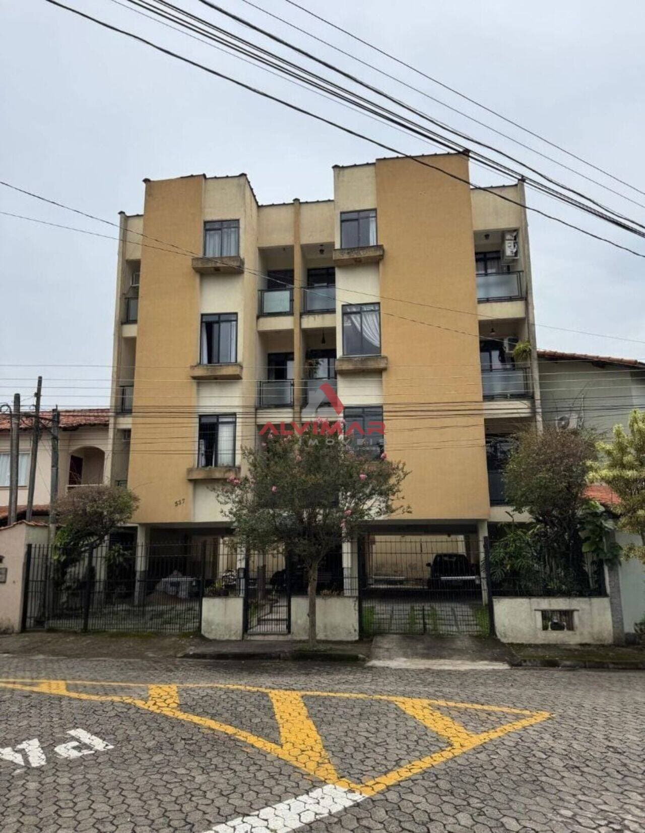 Apartamento com 2 quartos, 66 m²