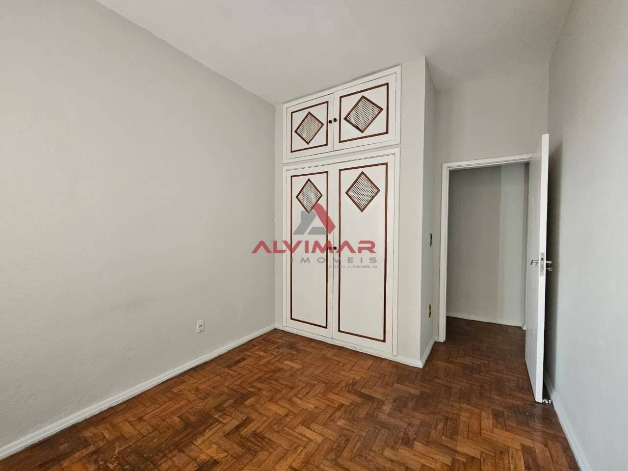 Apartamento com 2 quartos, 116 m² - foto 6