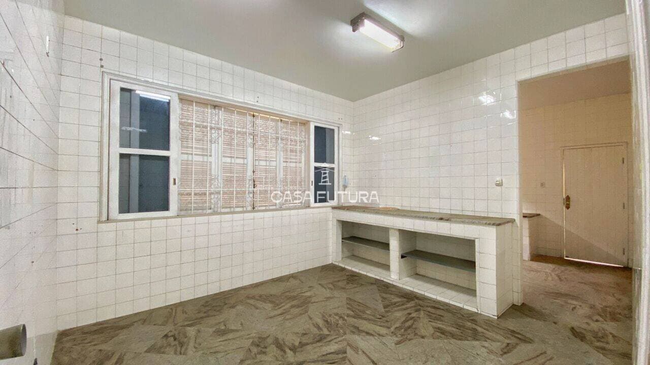 Casa com 4 quartos, 420 m² - foto 8