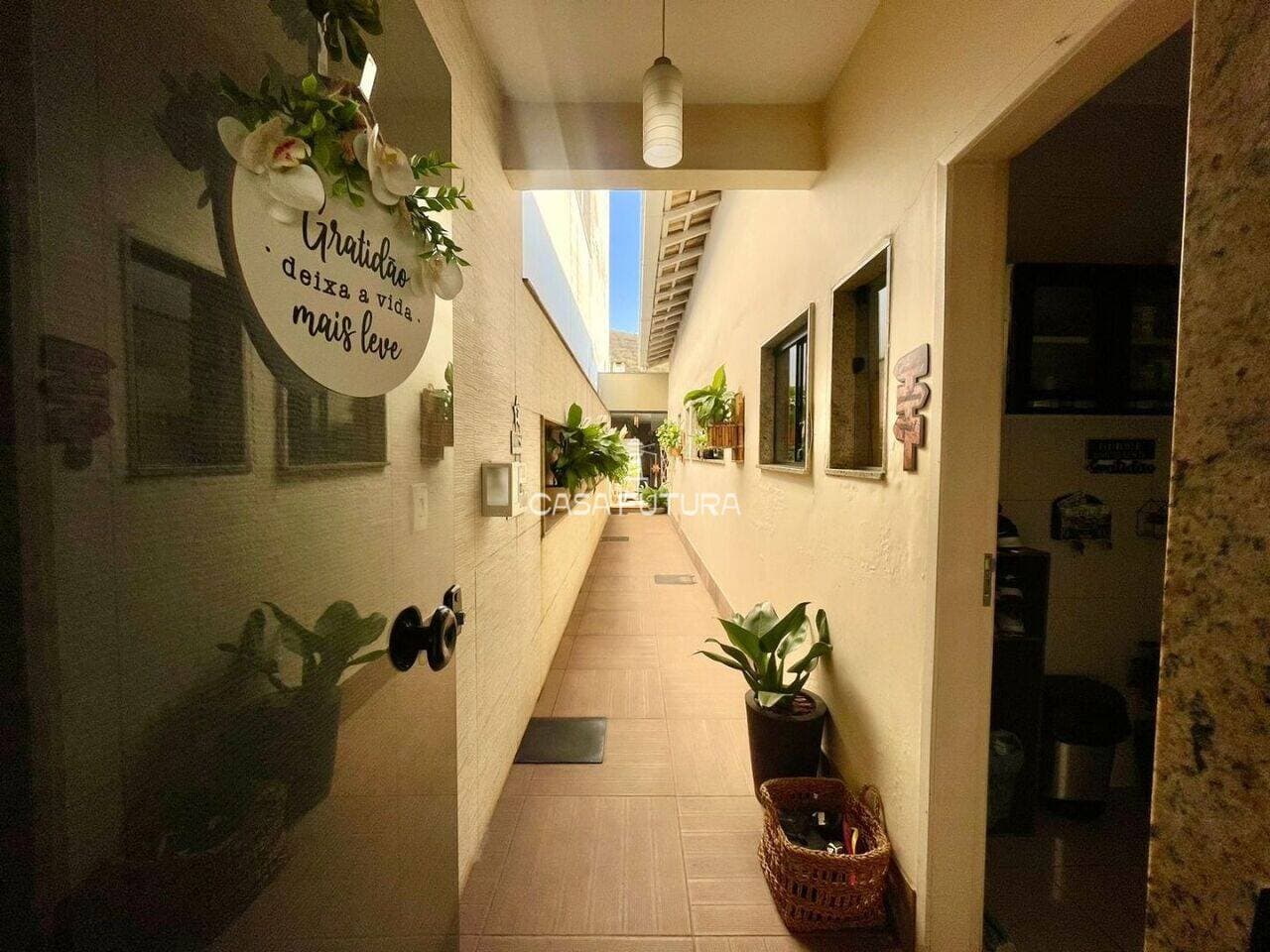 Casa com 3 quartos, 190 m² - foto 7