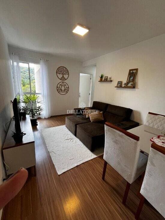 Apartamento com 2 quartos, 46 m² - Cascata do Imbuí - Teresópolis/RJ