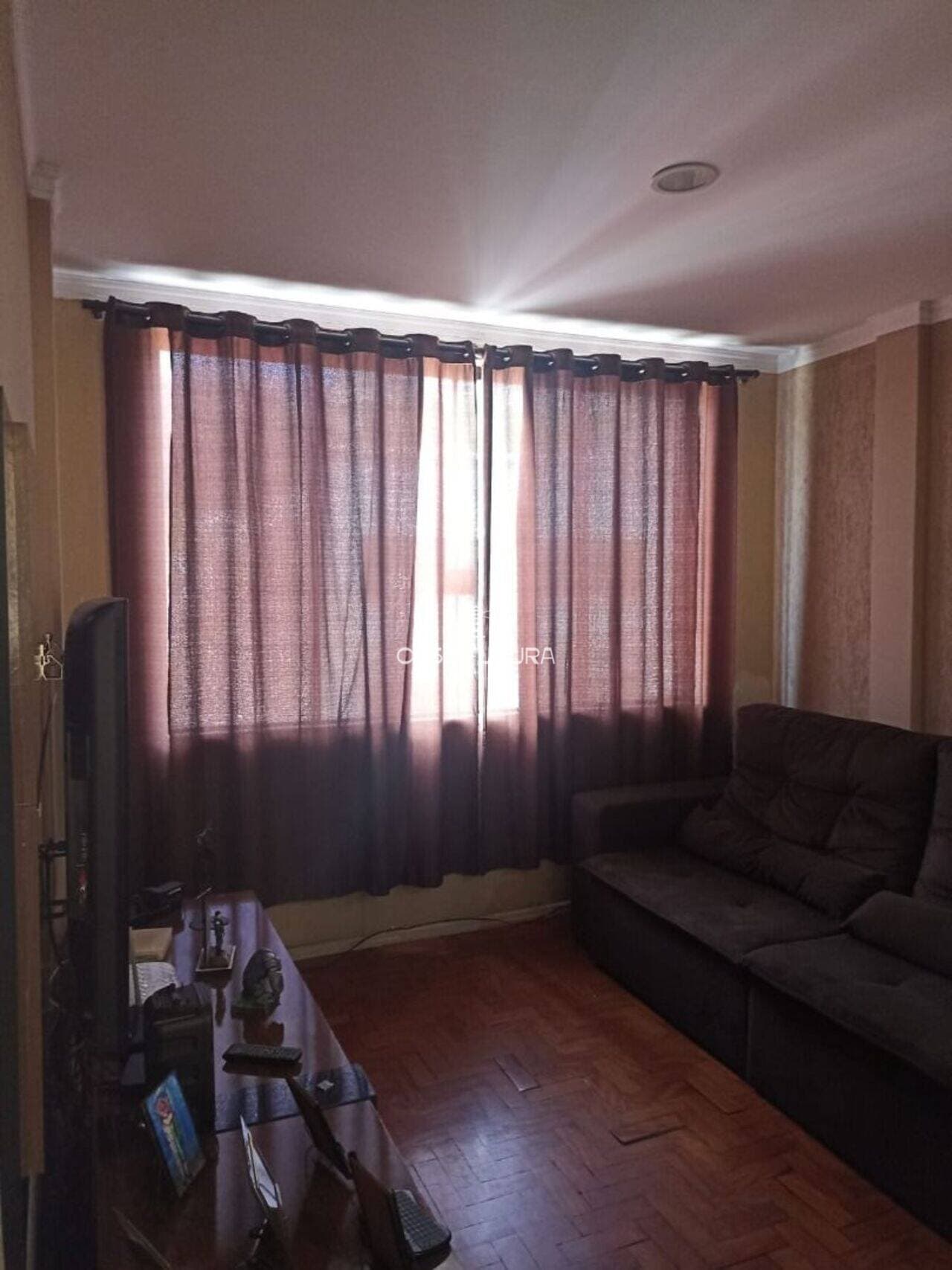 Apartamento com 2 quartos, 69 m² - foto 4