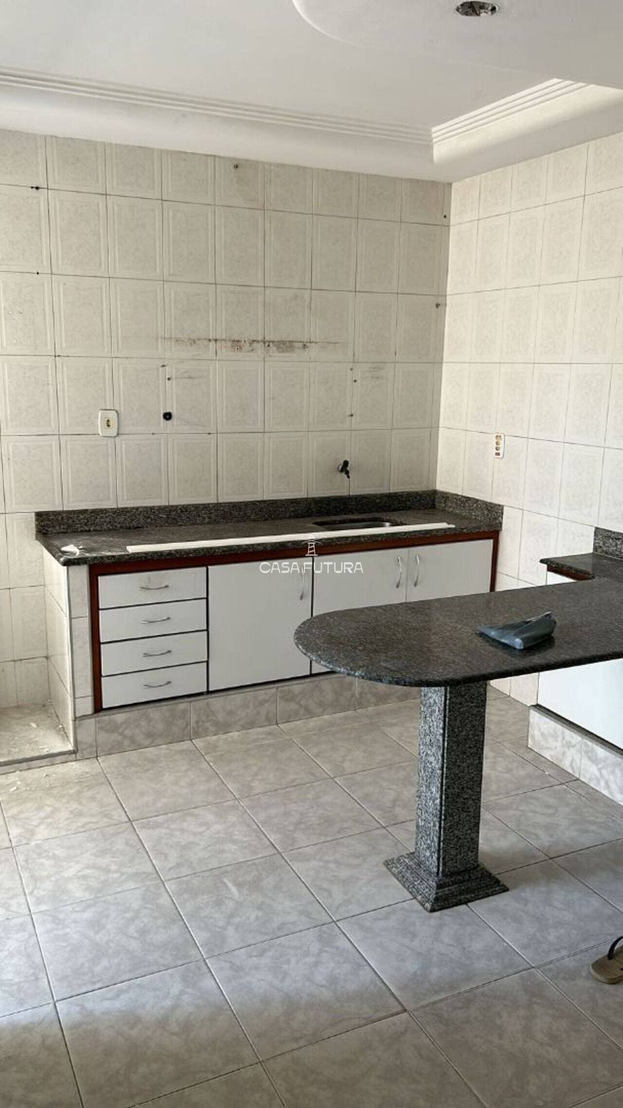 Apartamento com 2 quartos, 120 m² - foto 3