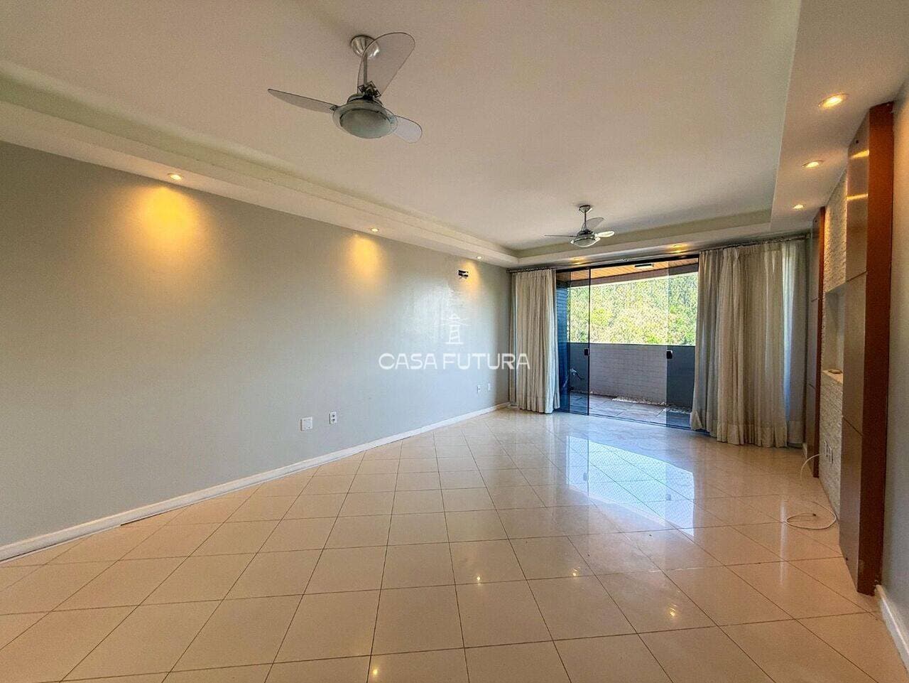 Apartamento com 3 quartos, 140 m² - foto 4
