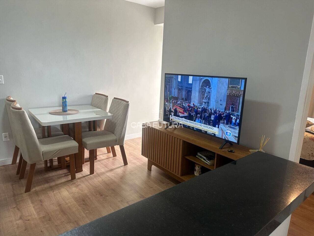 Apartamento com 2 quartos, 51 m² - foto 2