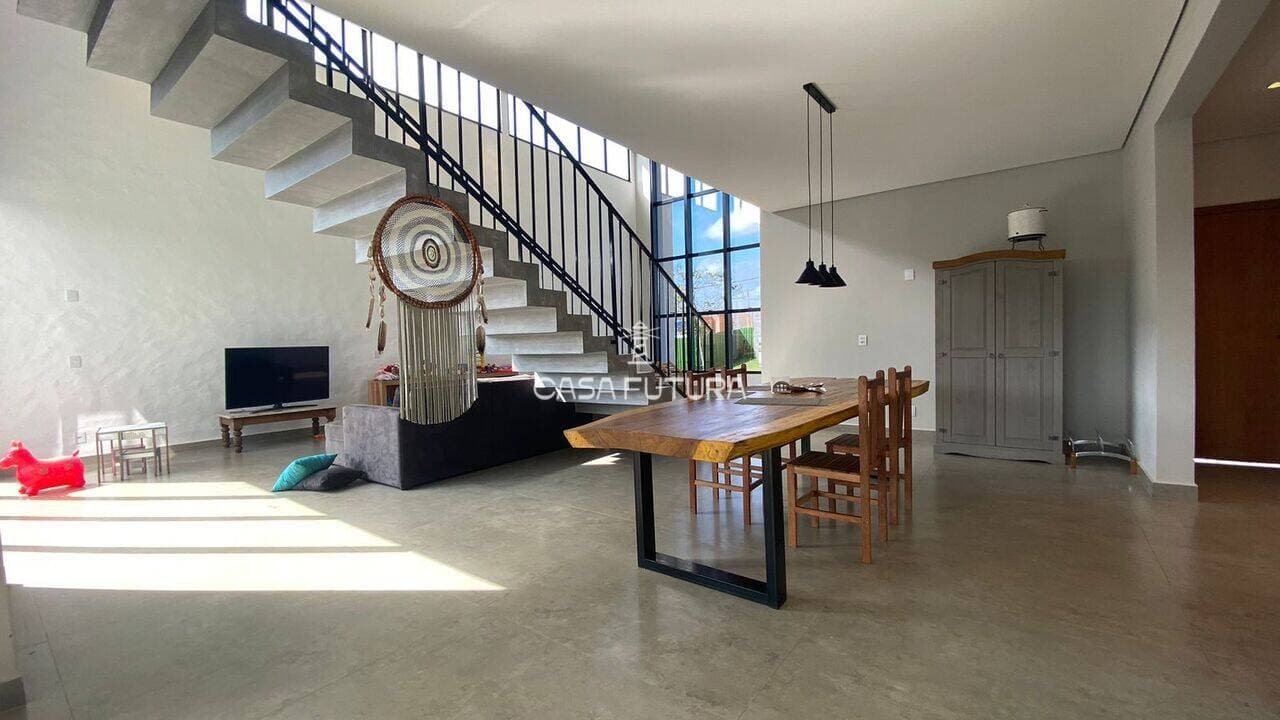 Casa com 4 quartos, 400 m² - foto 9