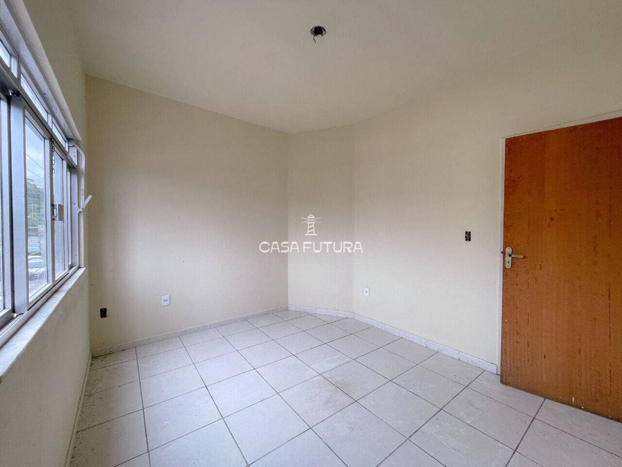 Apartamento com 3 quartos, 247 m² - foto 4