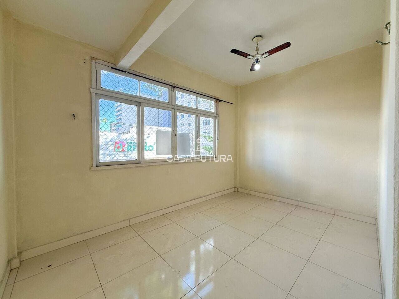 Apartamento com 2 quartos, 65 m² - foto 6