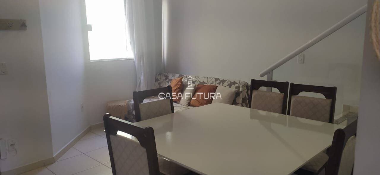 Casa com 2 quartos, 87 m²