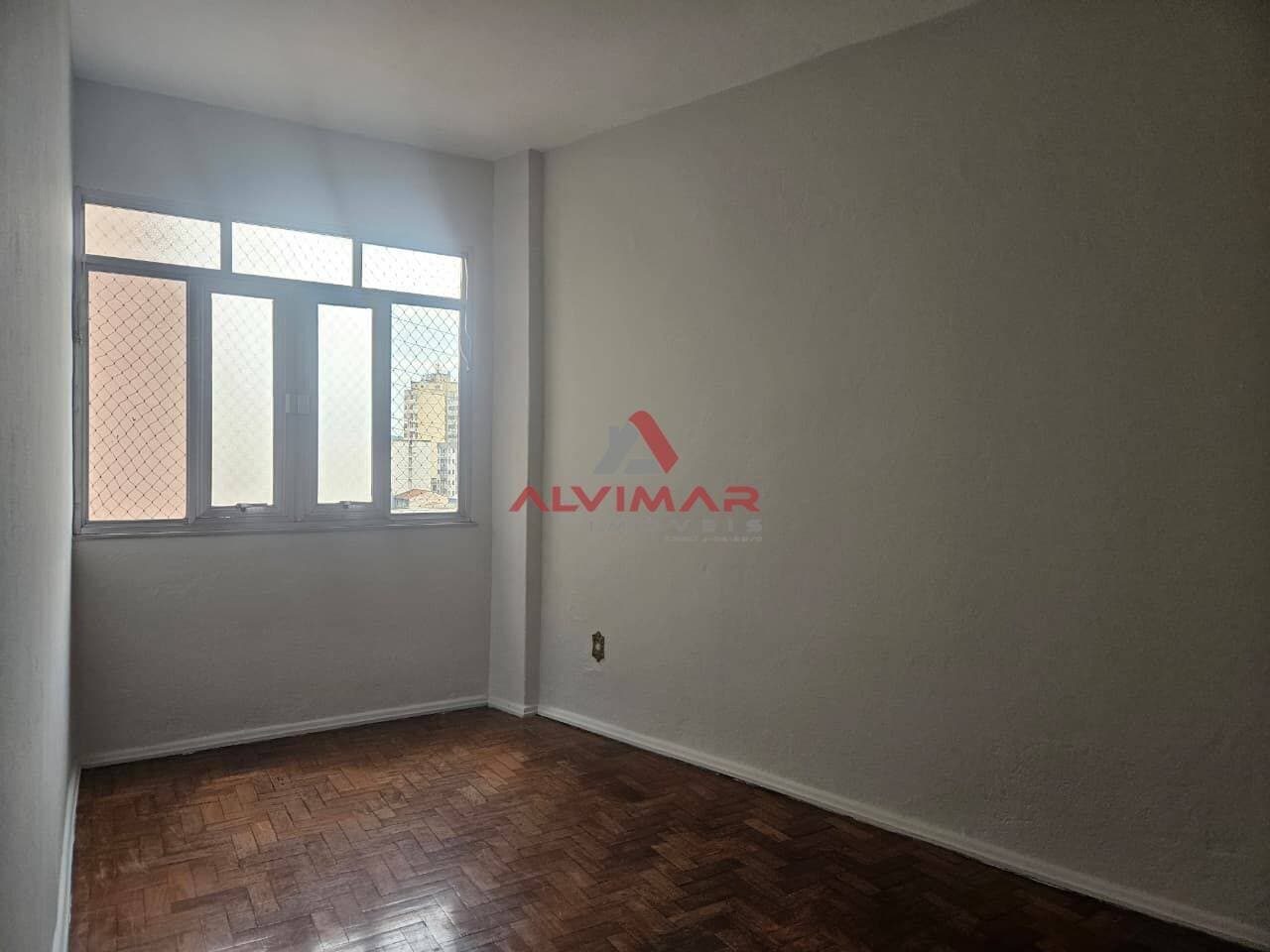 Apartamento com 2 quartos, 116 m² - foto 5