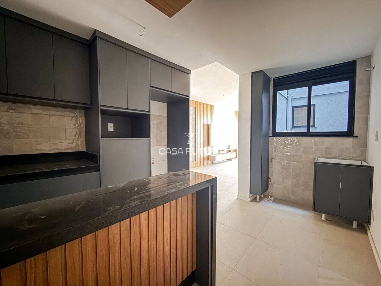 Apartamento com 2 quartos, 51 m² - foto 2