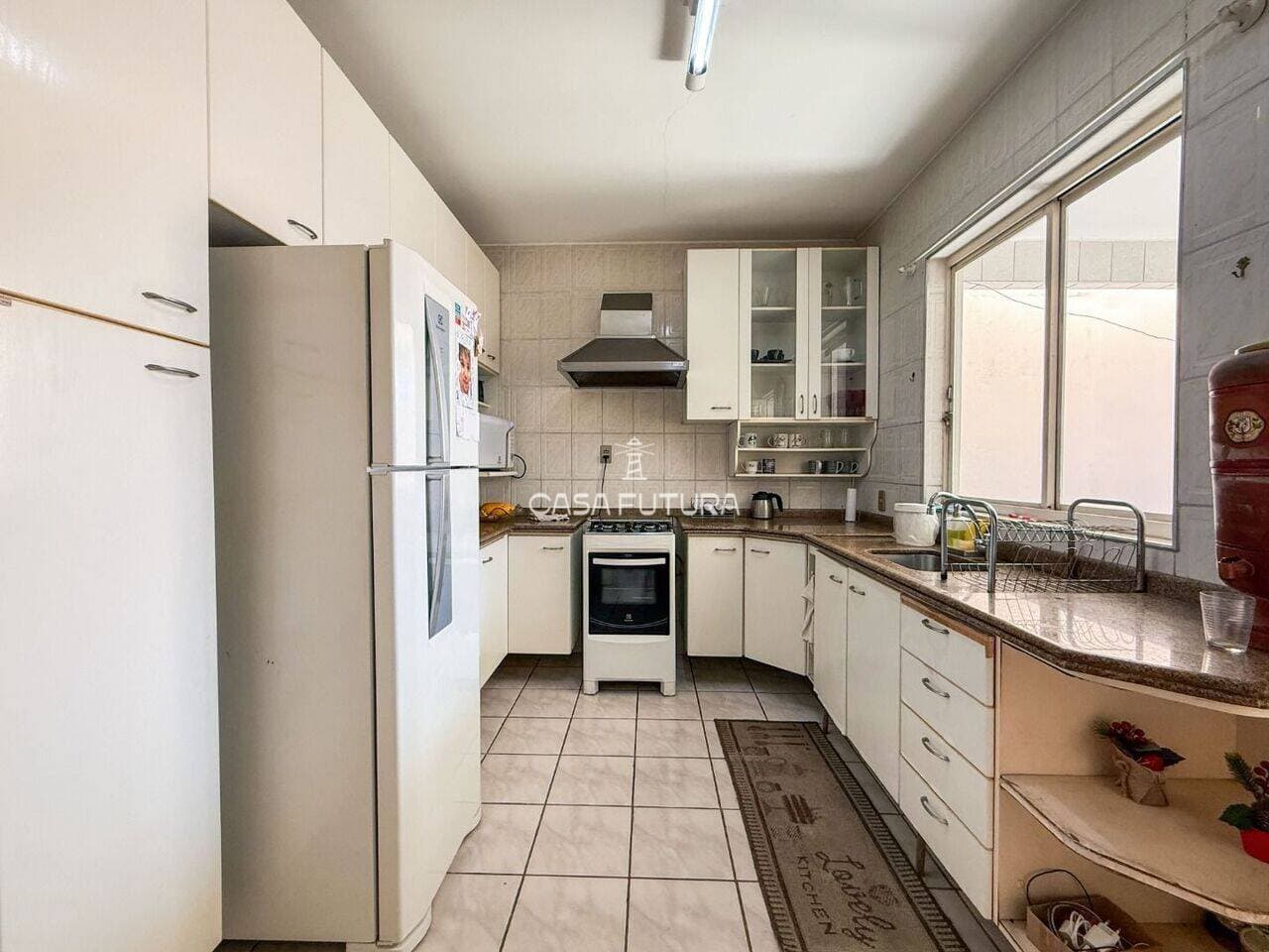 Casa com 2 quartos, 126 m² - foto 4