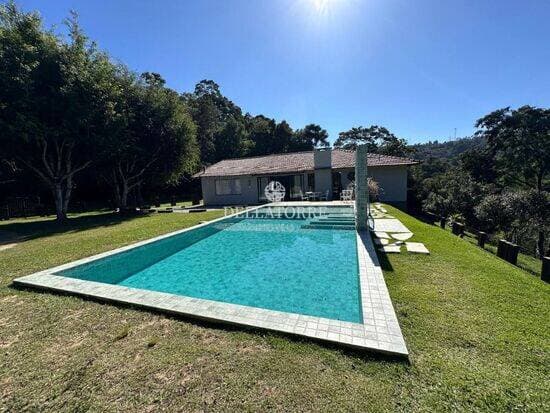 Casa com 4 quartos, 300 m² - Parque do Imbui - Teresópolis/RJ