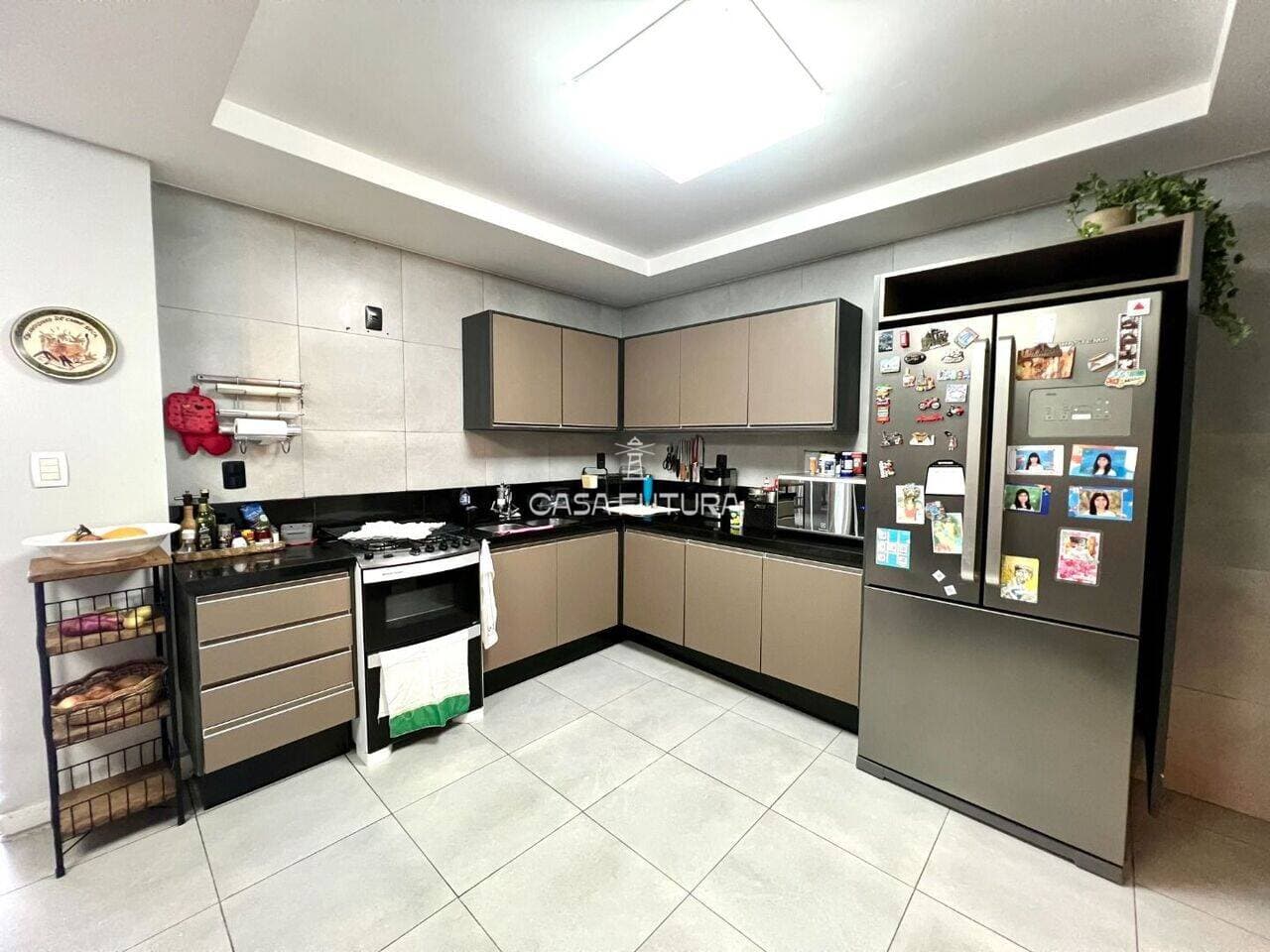 Casa com 3 quartos, 148 m² - foto 5