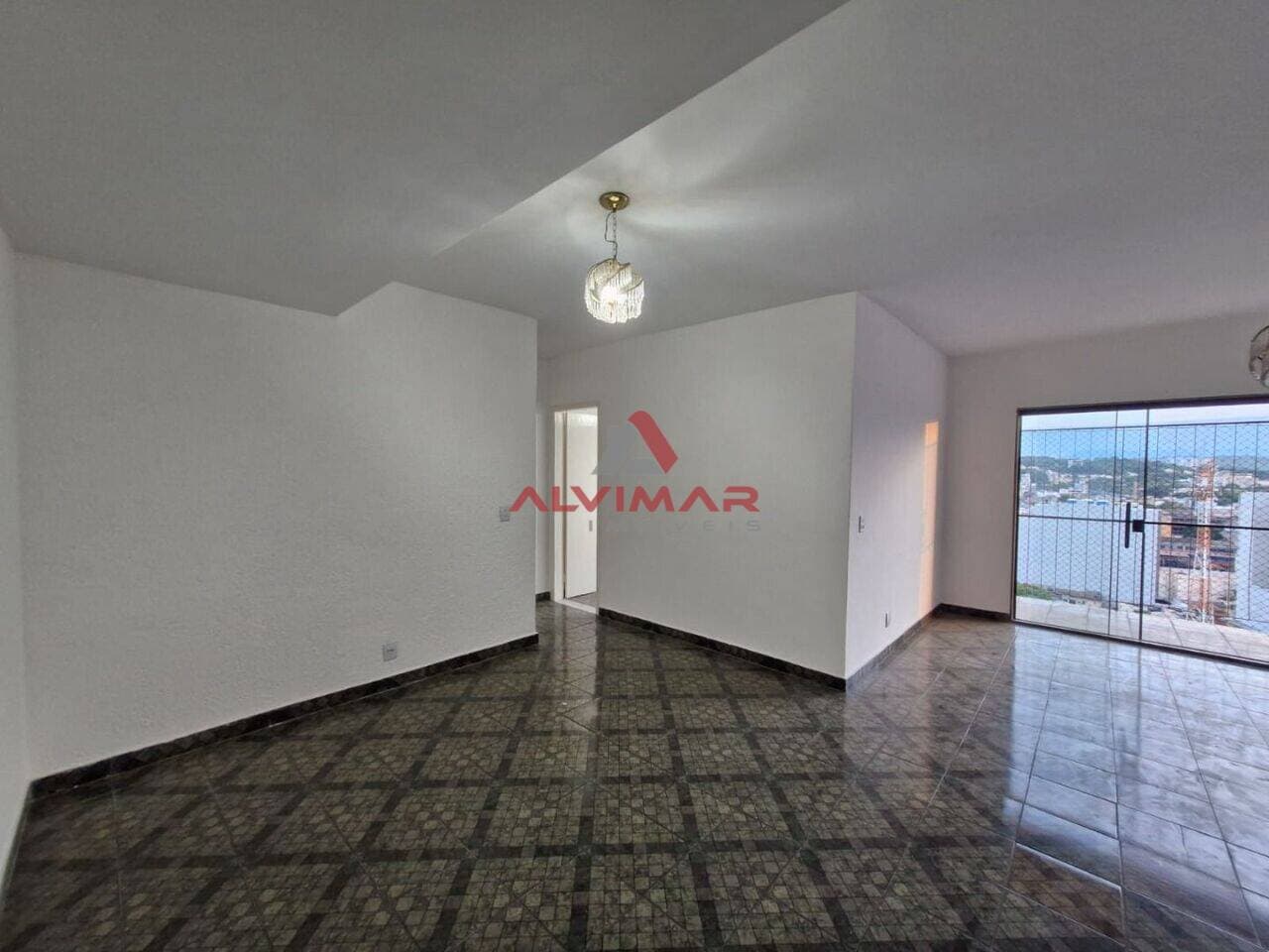 Apartamento com 3 quartos, 120 m² - foto 2