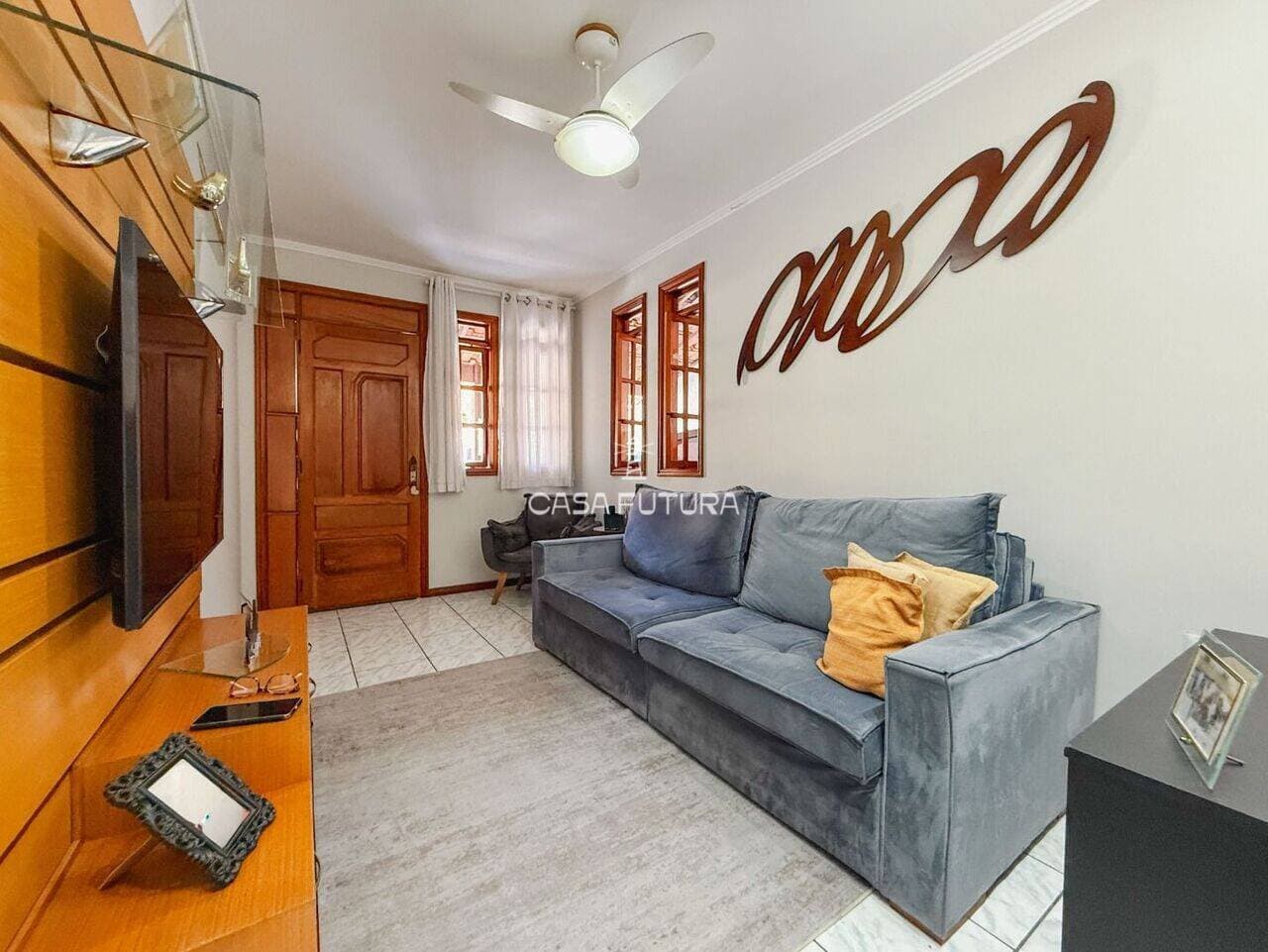 Casa com 2 quartos, 403 m² - foto 2