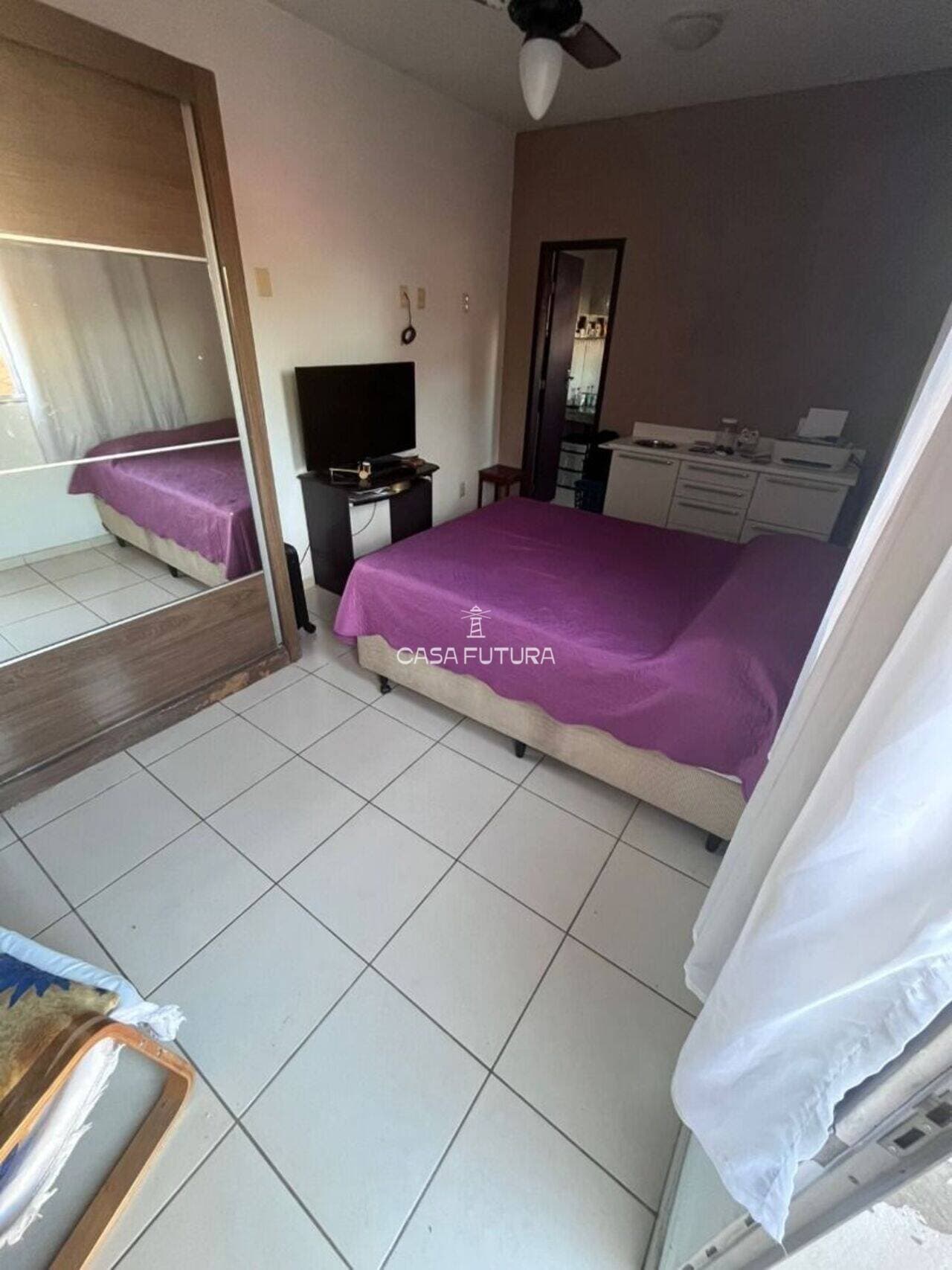 Casa com 4 quartos, 117 m² - foto 3