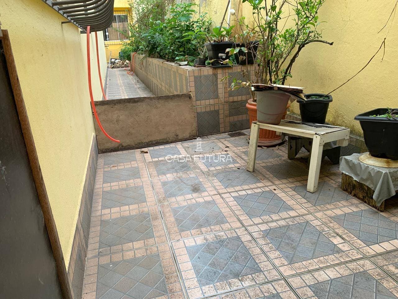 Casa com 4 quartos, 326 m² - foto 8