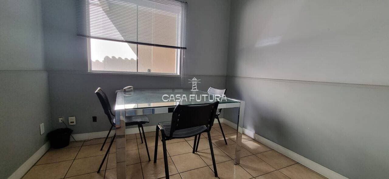 Casa com 4 quartos, 229 m² - foto 7