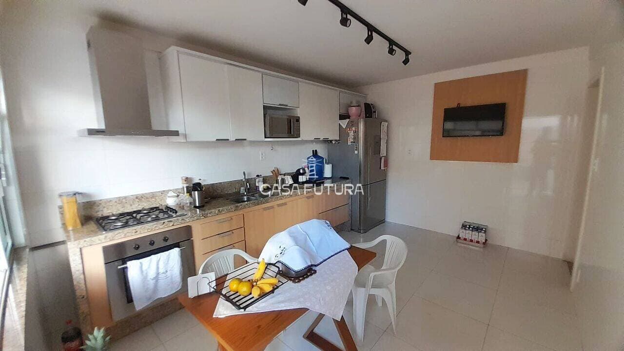 Casa com 3 quartos, 132 m² - foto 7