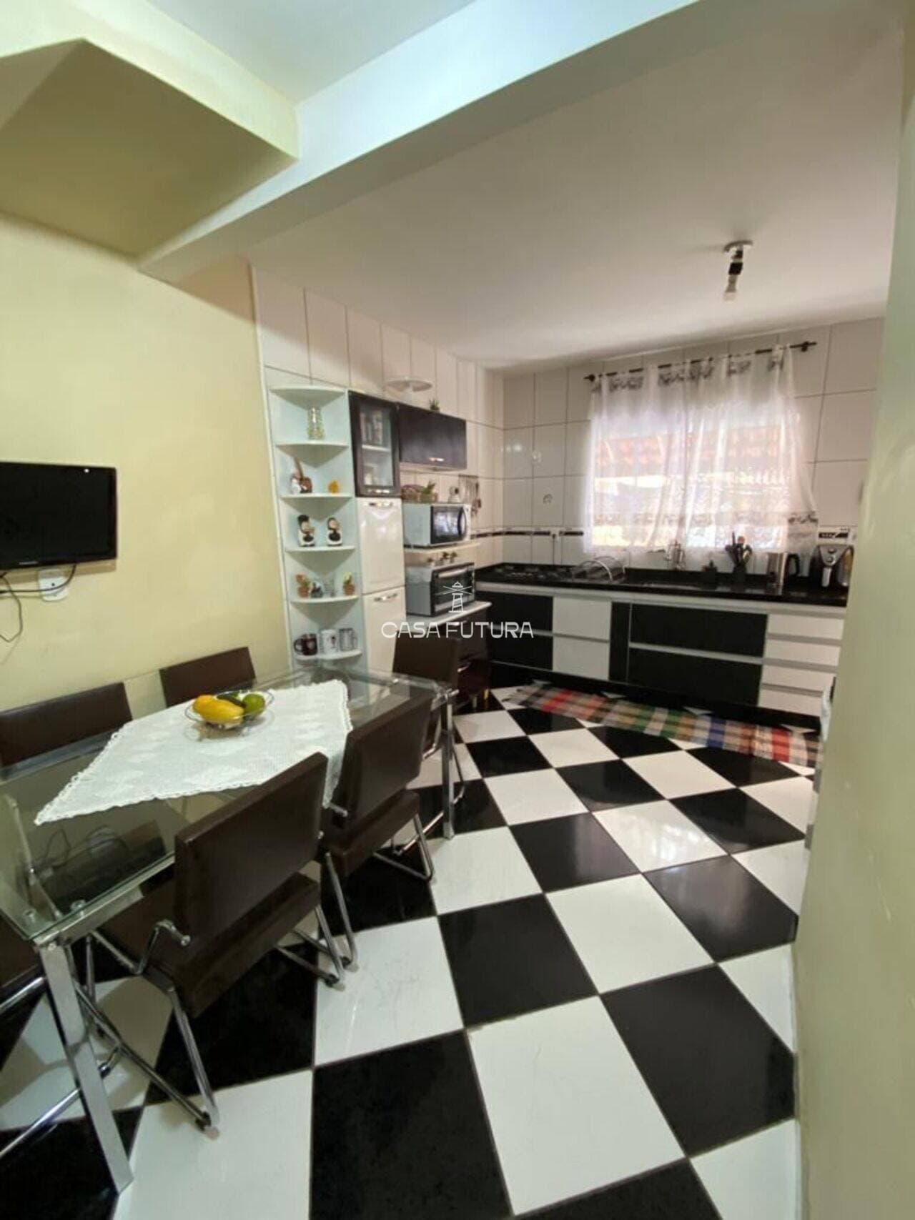 Casa com 3 quartos, 133 m² - foto 4