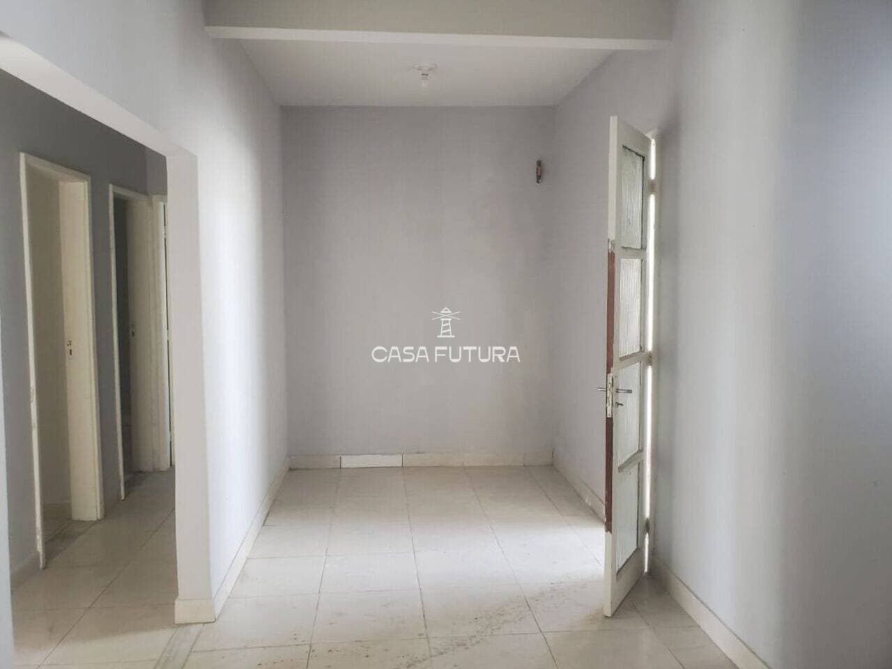 Prédio, 260 m² - foto 2