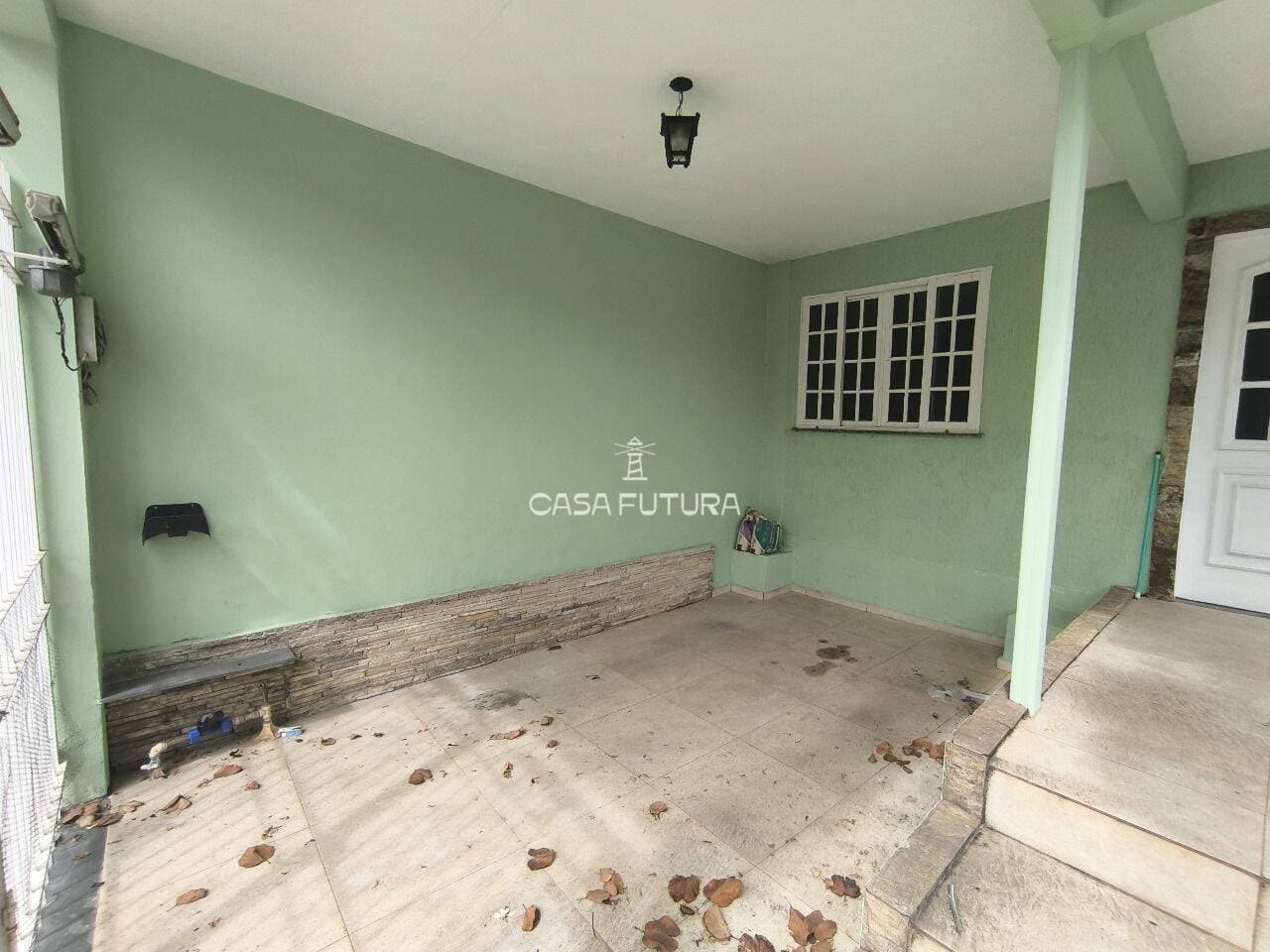 Casa com 3 quartos, 160 m² - foto 2