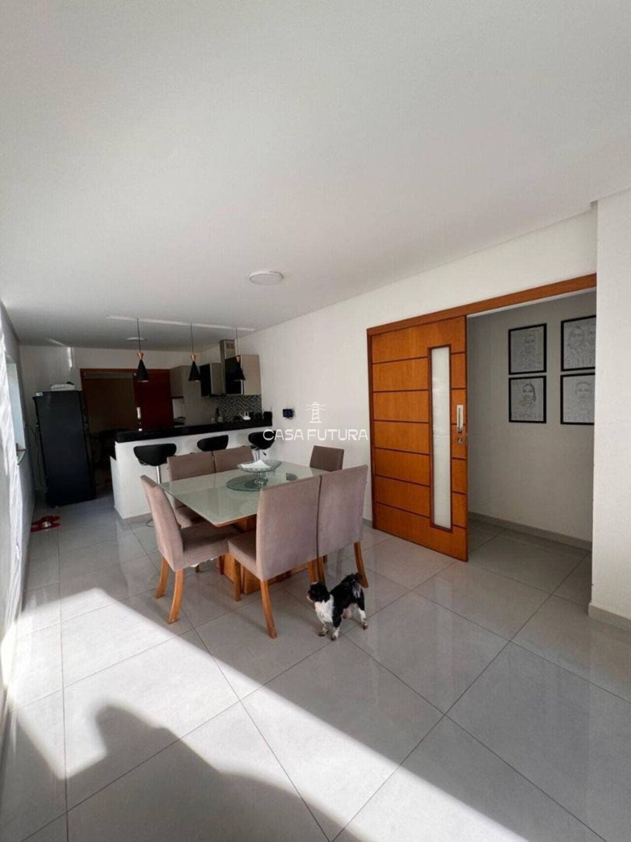 Casa com 9 quartos, 151 m² - foto 4