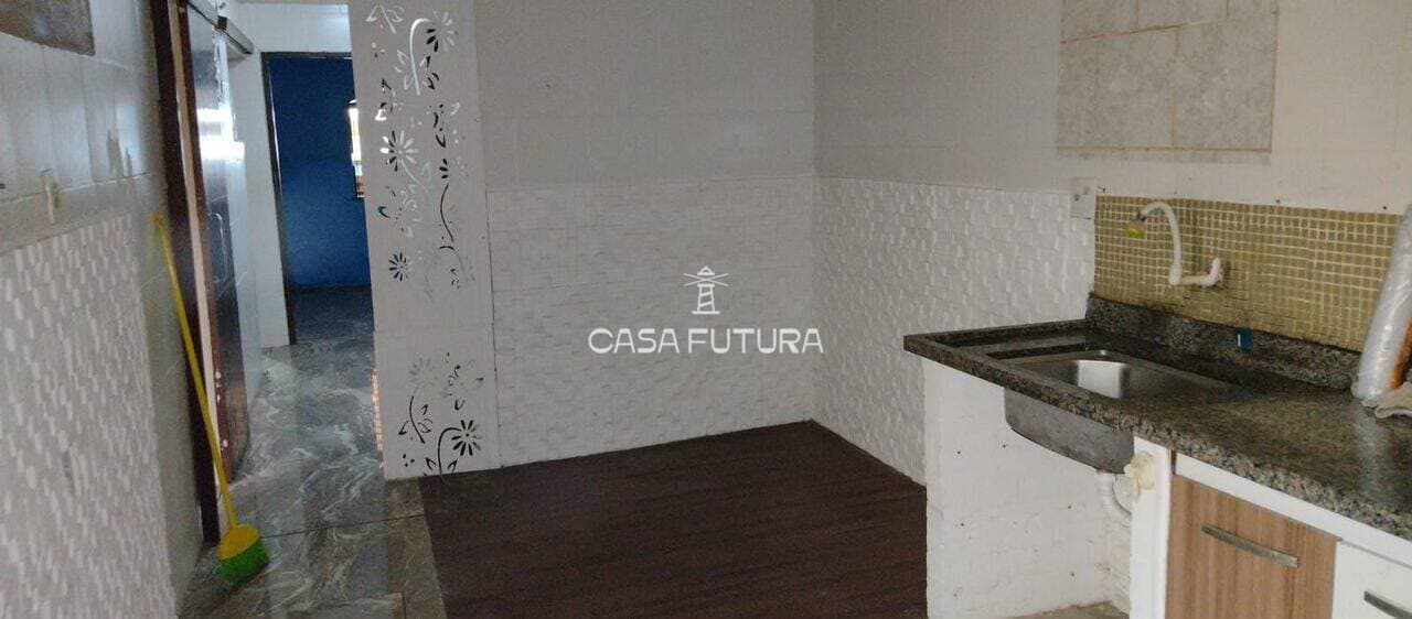 Casa com 2 quartos, 120 m² - foto 3
