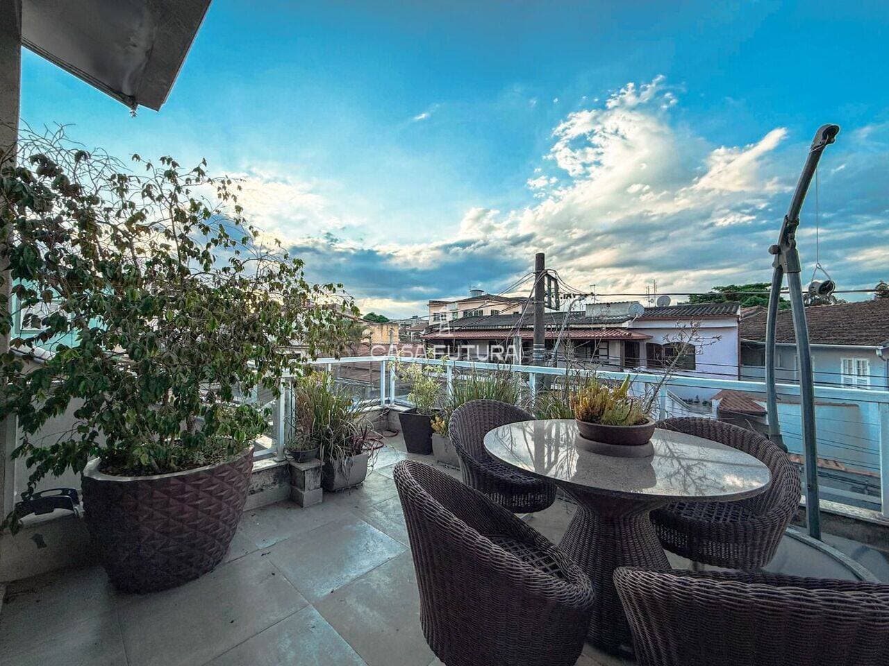 Casa com 2 quartos, 117 m² - foto 3