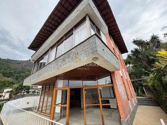 Casa com 4 quartos, 375 m², aluguel por R$ 7.000/mês ou à venda por R$ 1.250.000 - Iucas - Teresópolis/RJ
