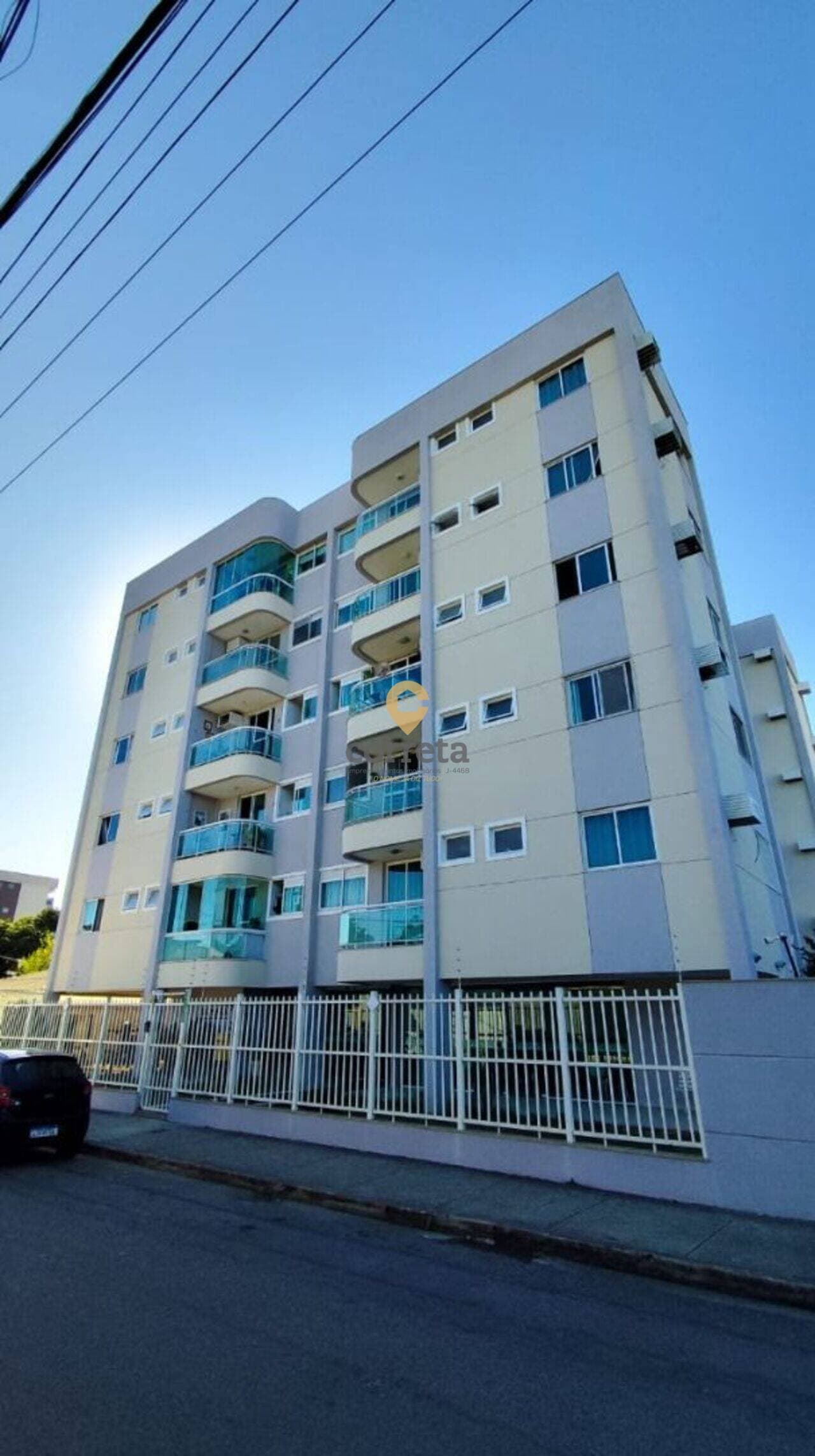 Apartamento em Extensão do Bosque - Rio das Ostras/RJ