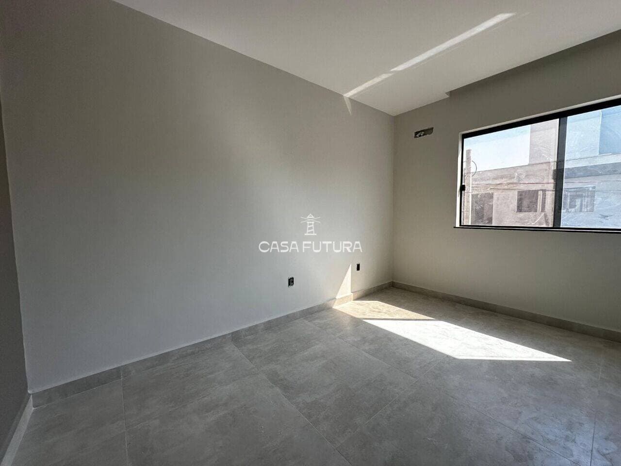 Casa com 3 quartos, 150 m² - foto 2