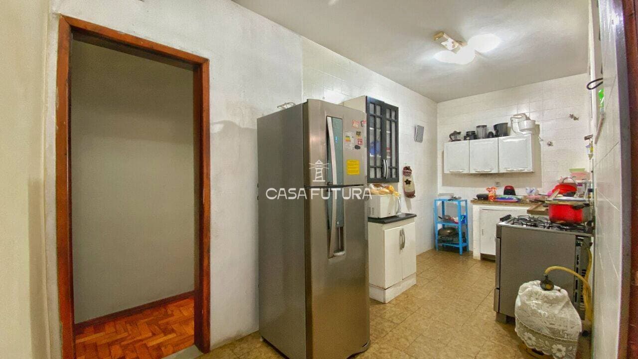 Casa com 4 quartos, 114 m² - foto 4