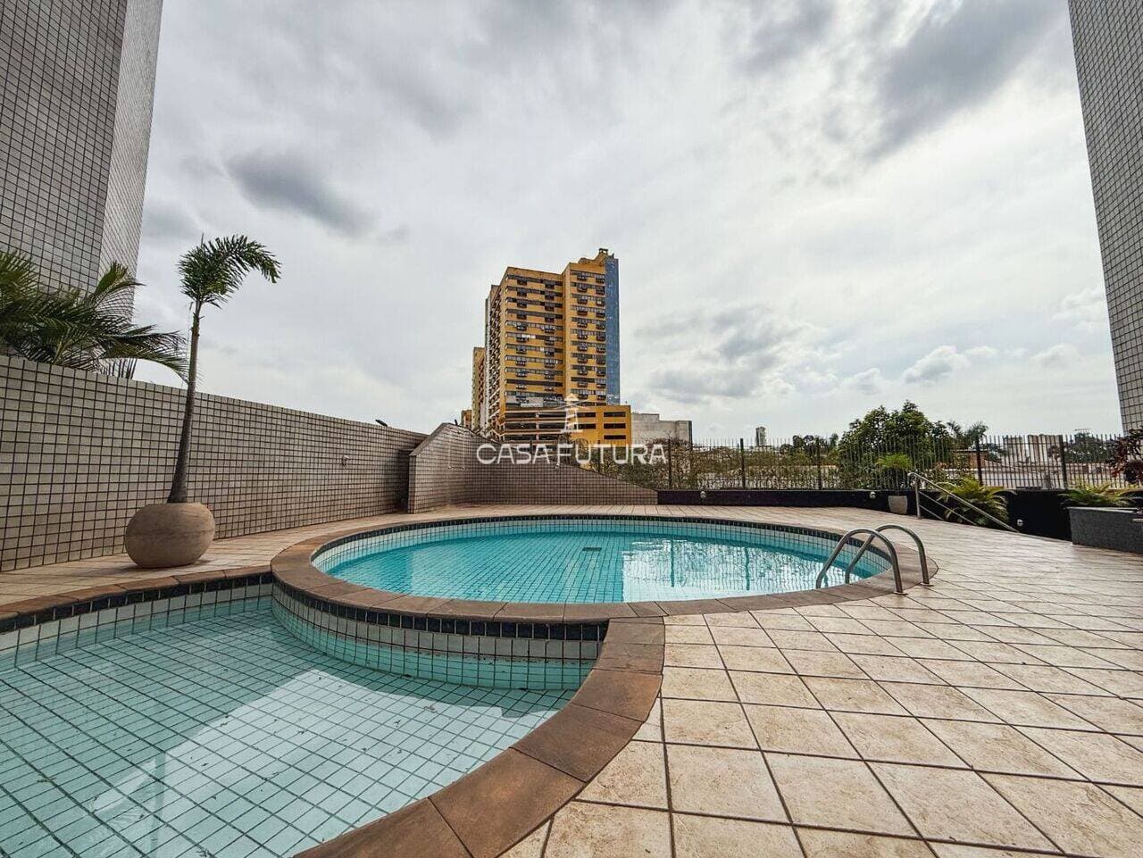 Apartamento com 4 quartos, 125 m² - foto 2