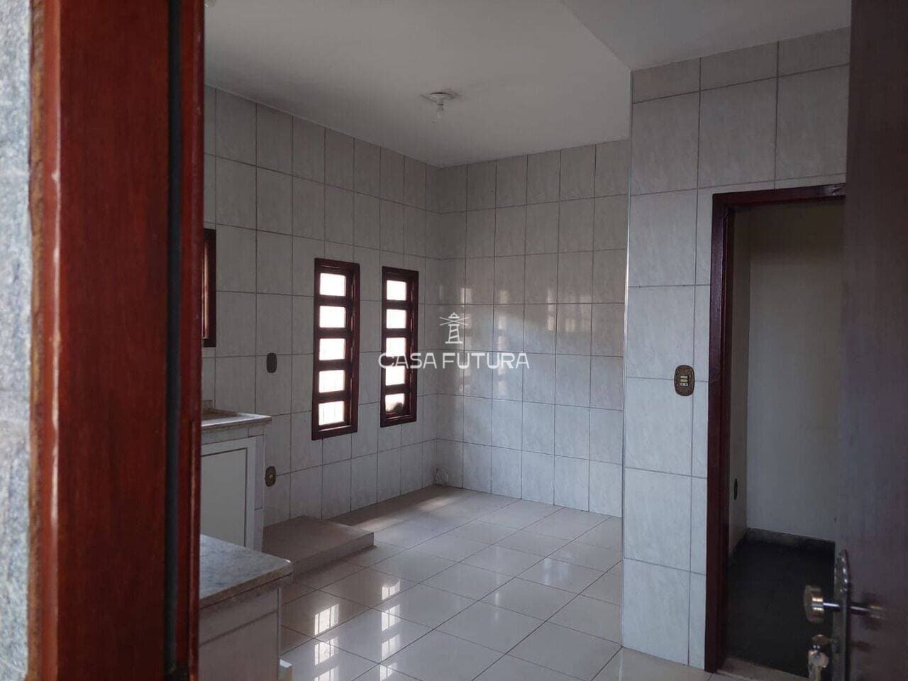 Casa com 3 quartos, 187 m² - foto 8