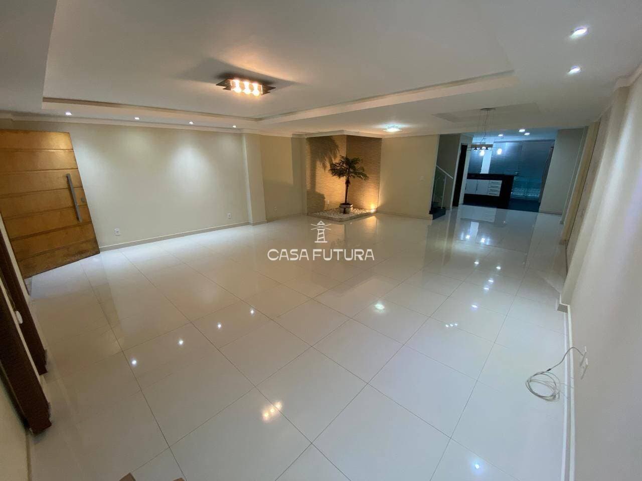 Casa com 3 quartos, 350 m² - foto 2