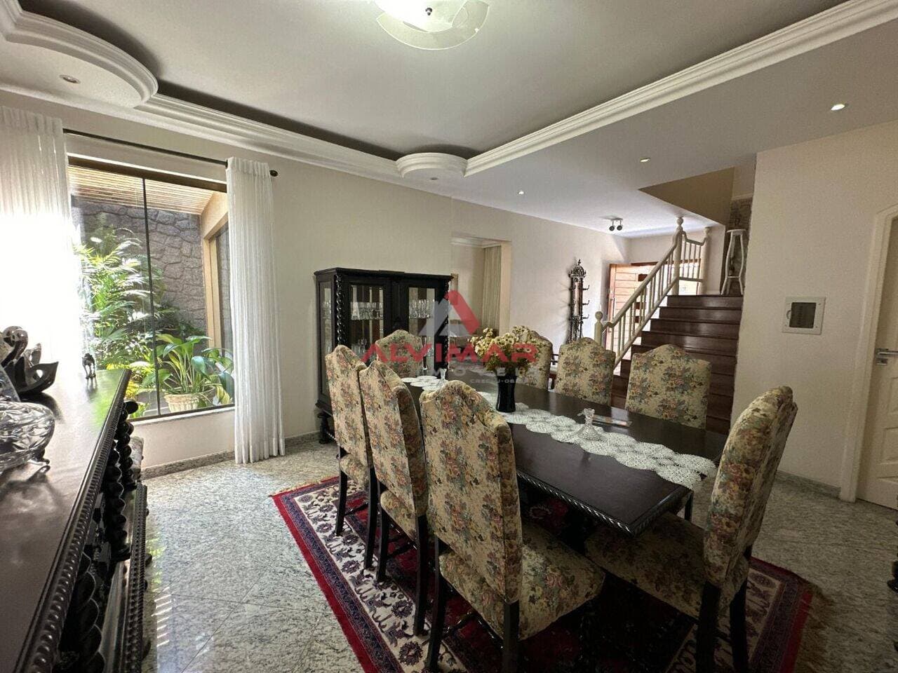 Casa com 4 quartos, 360 m² - foto 5