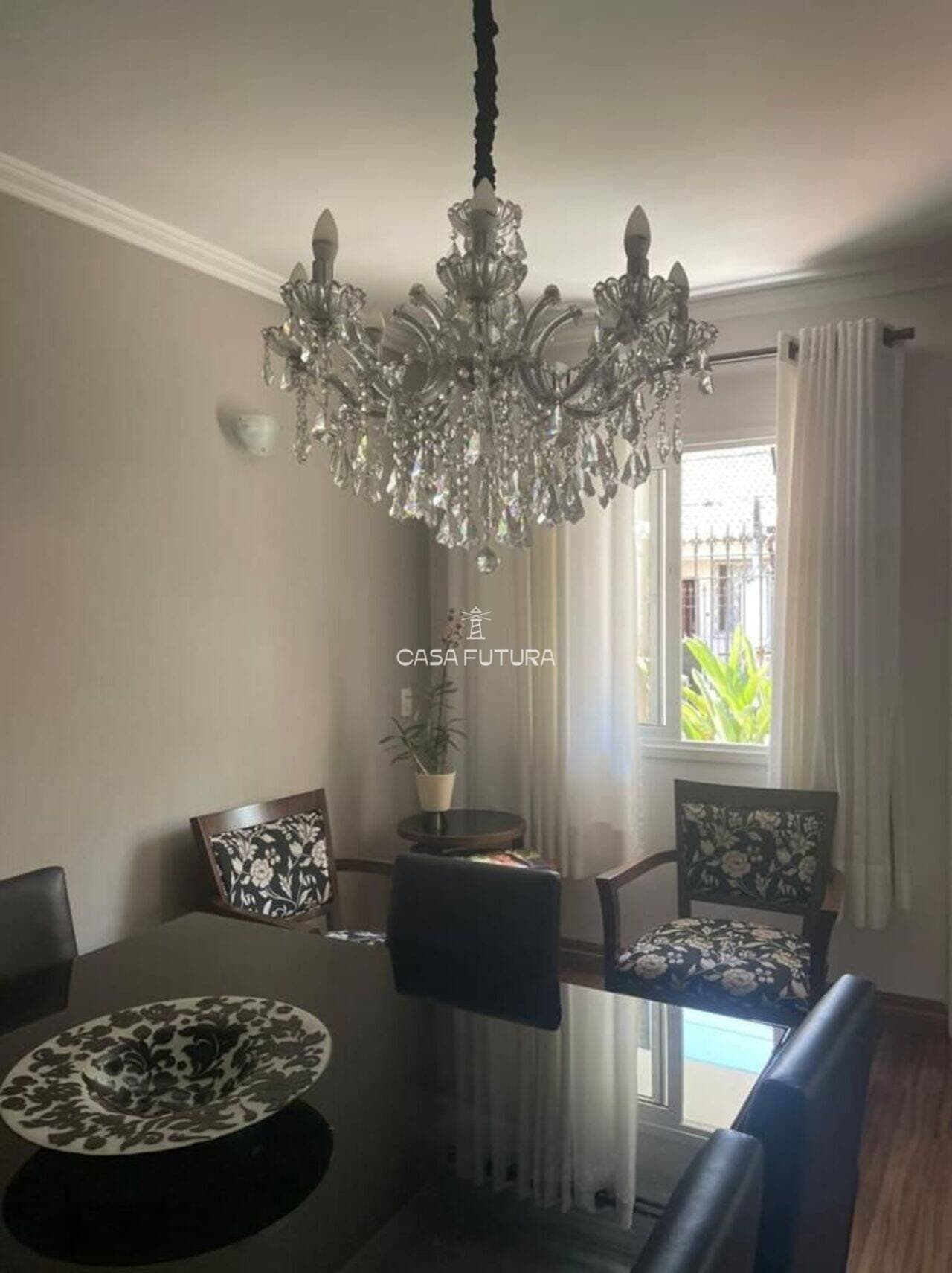 Casa com 3 quartos, 213 m² - foto 4